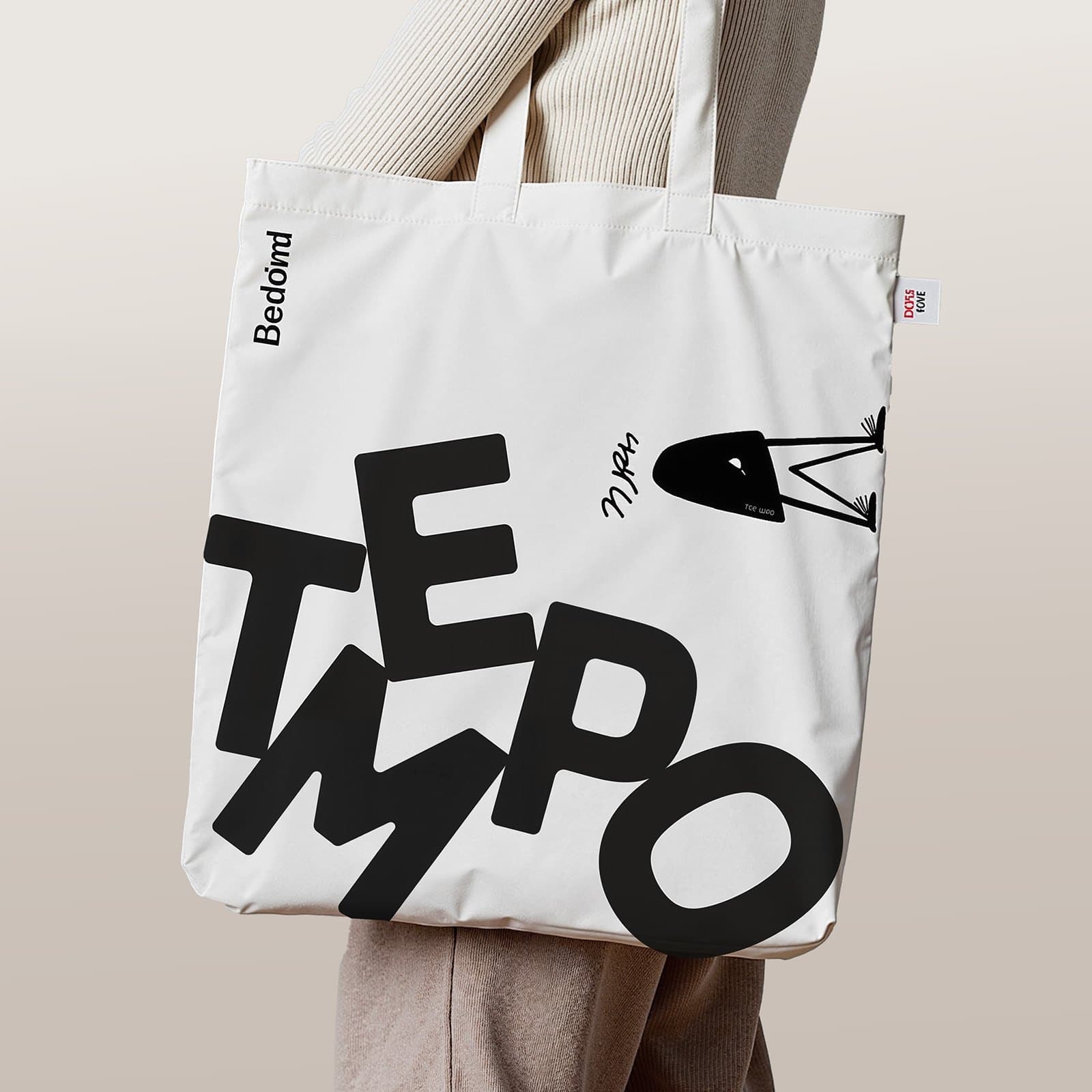 Teplonosná vinylová fólia HTV nažehľovacia na vinylovú rolku 304,8 x 21336 mm lesklá biela