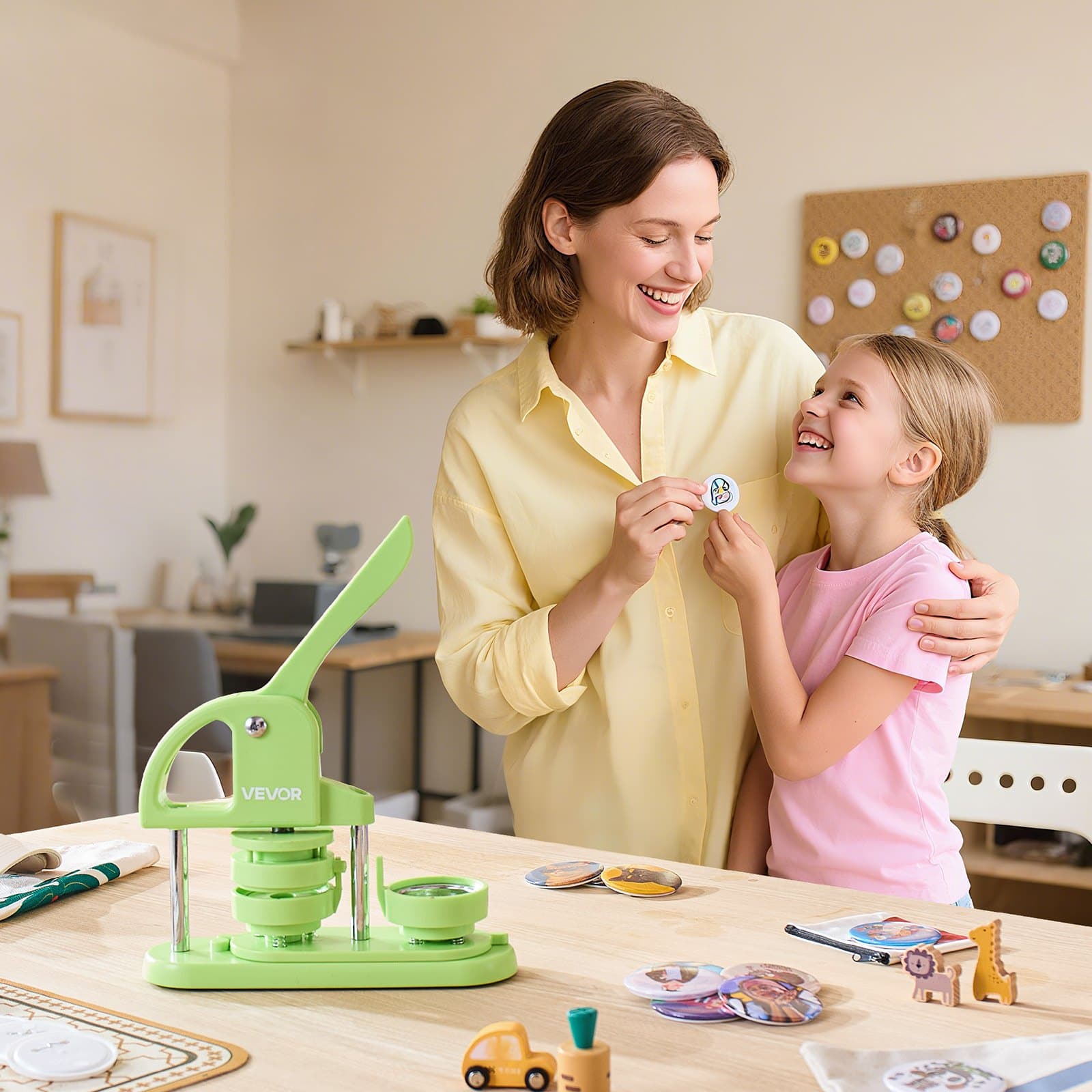 Stroj na výrobu gombíkov, plastový stroj na výrobu špendlíkov 58 mm, 100 ks dielov na gombíky, zelený